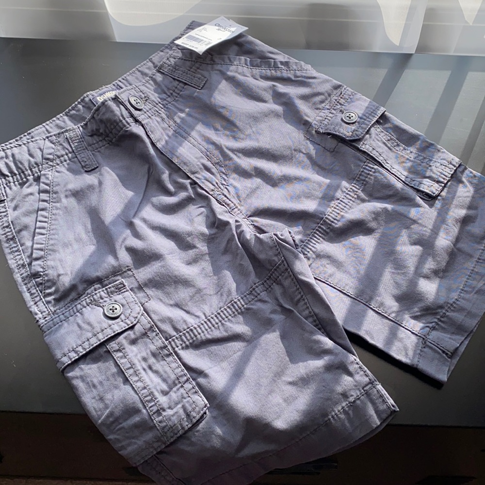 NWT Boys OshKosh Gray Cargo Short - Size 7